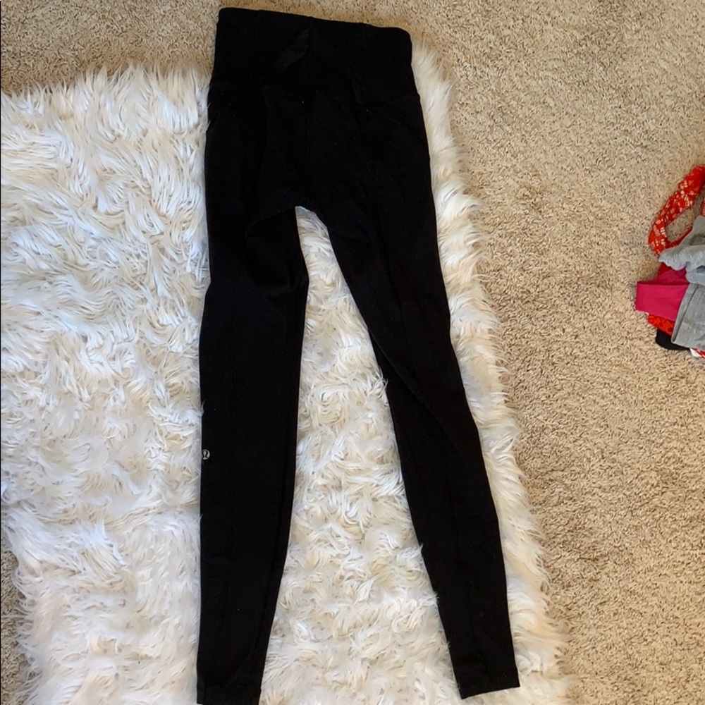 Black mid rise lululemon leggings